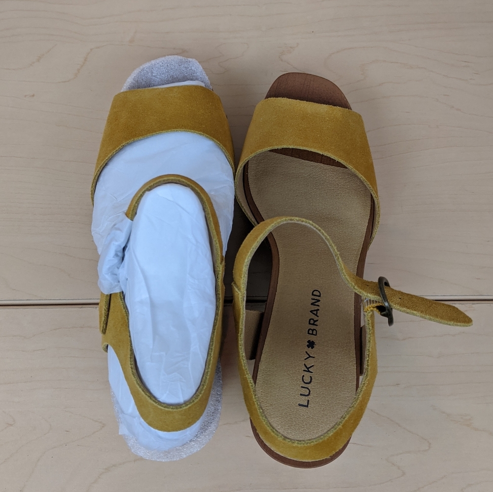 Lucky Brand | Yellow Zashti Heels - Picture 7 of 10